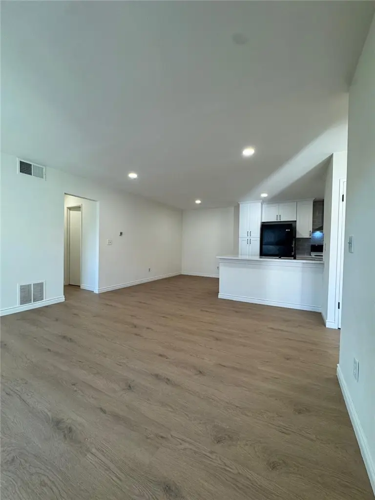 2511 W Sunflower #F11, Santa Ana, CA 92704 - #3