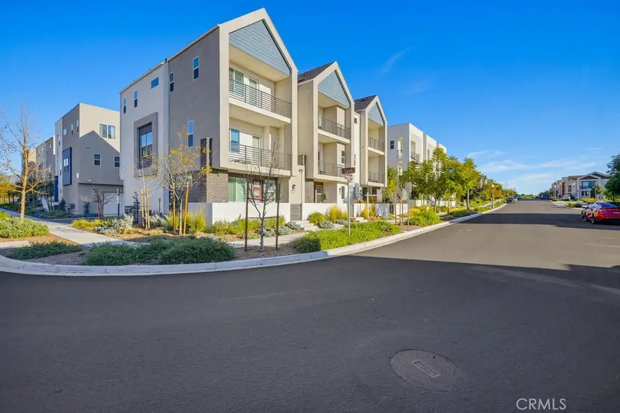 104 Restore, Irvine, CA 92618 - #2