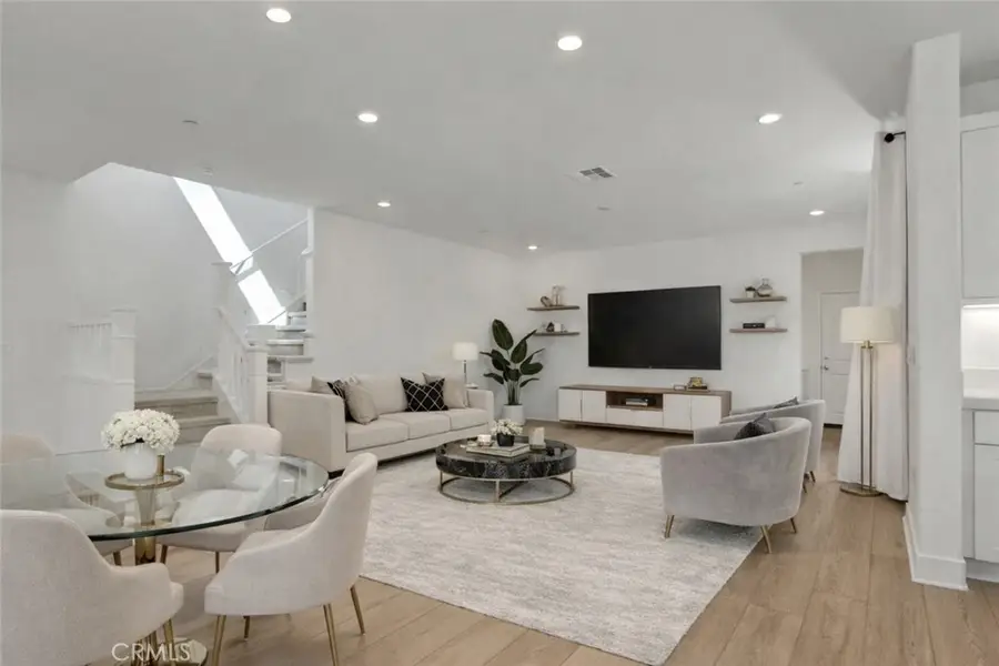 230 Sora, Irvine, CA 92618 - Image #3