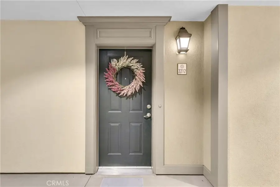 3212 Watermarke Pl, Irvine, CA 92612 - #3