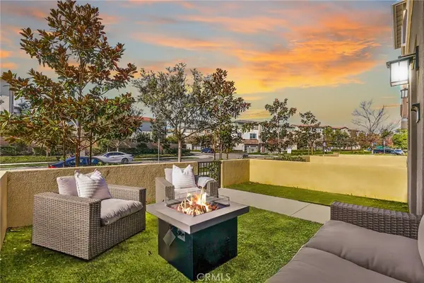 335 Adela, Lake Forest, CA 92630