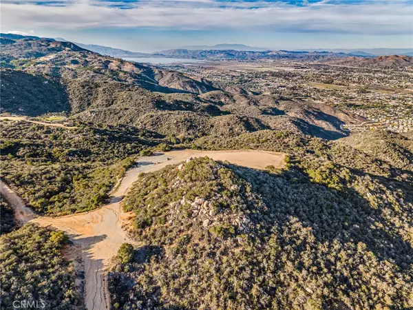 28 Via Vista Grande, Murrieta, CA 92652