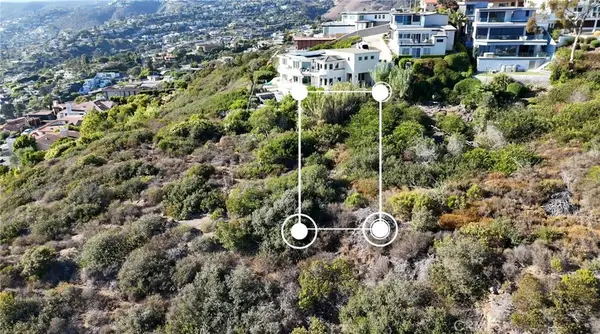 934 Bonnie Brae Avenue, Laguna Beach, CA 92651