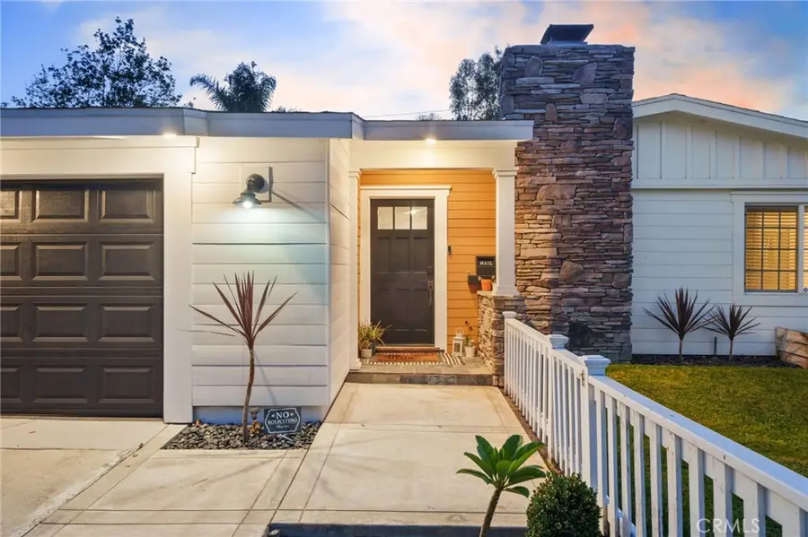 2273 Columbia Drive, Costa Mesa, CA 92626 - #2