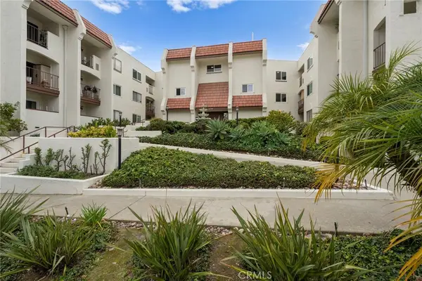 6330 Genesee #203, San Diego, CA 92122