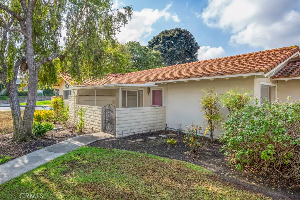 2347 Via Mariposa W #B, Laguna Woods, CA 92637 - #1