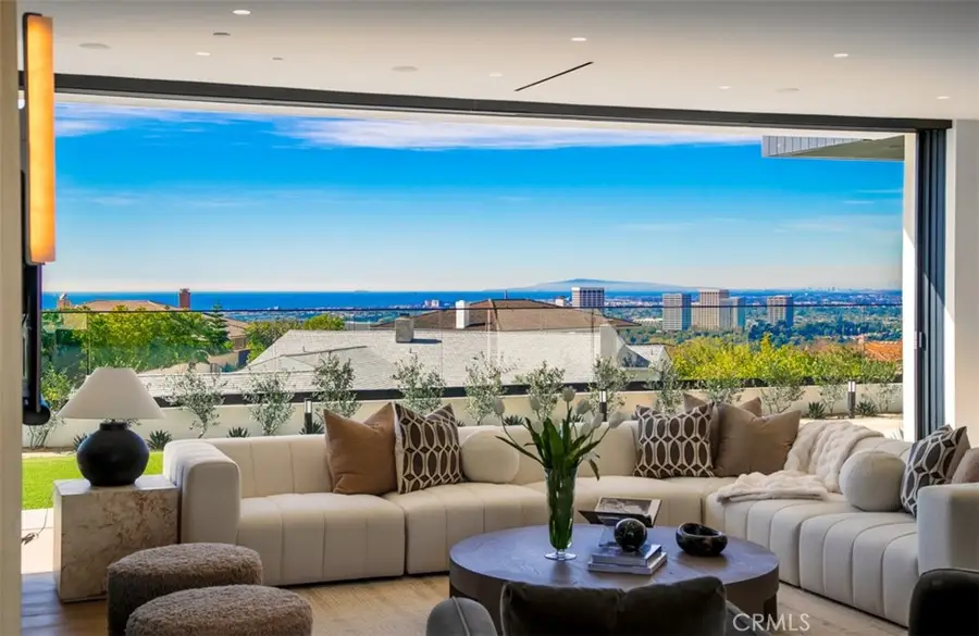 53 Montecito, Corona Del Mar, CA 92625 - #3