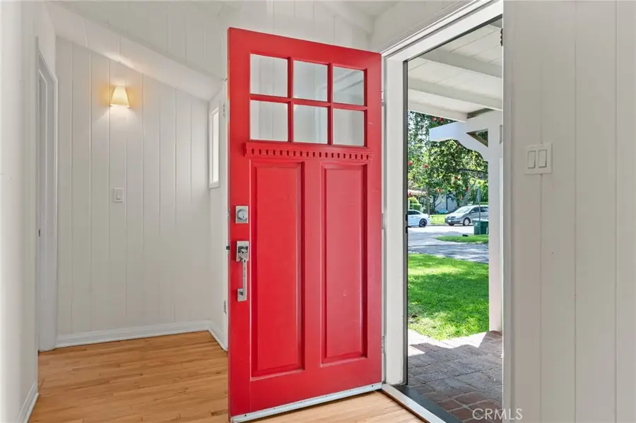 5857 Nagle, Sherman Oaks, CA 91401 - #2