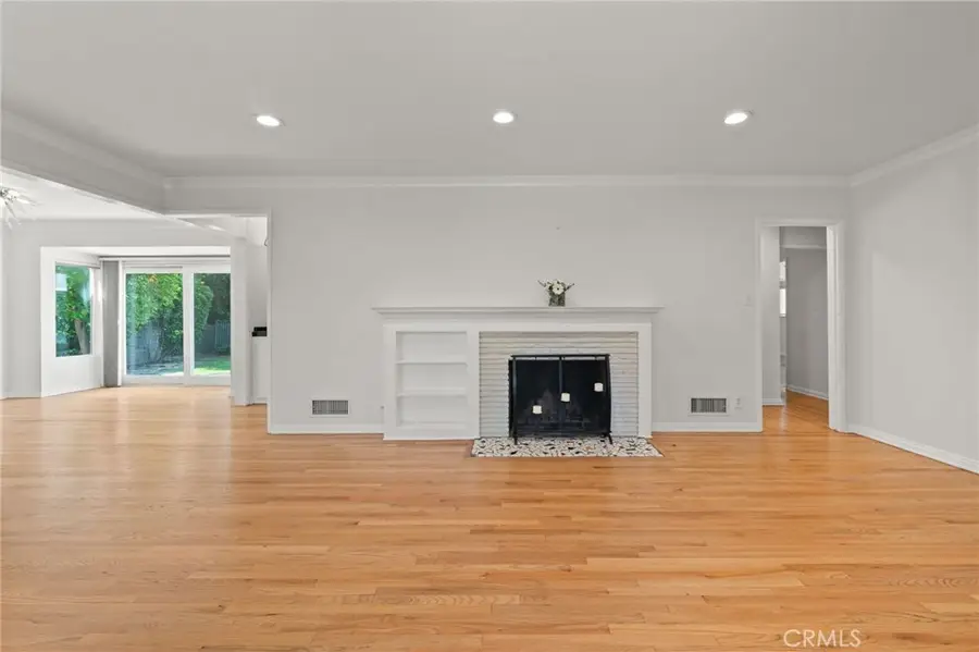 5857 Nagle, Sherman Oaks, CA 91401 - #3