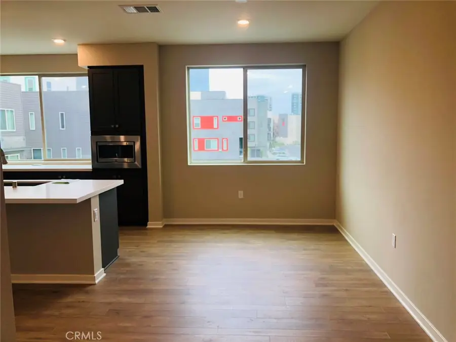 221 Bowery, Irvine, CA 92612 - #3