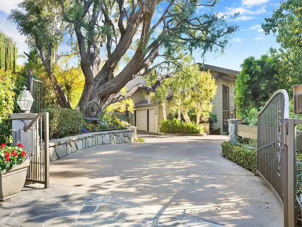 10841 Hideaway, North Tustin, CA 92705