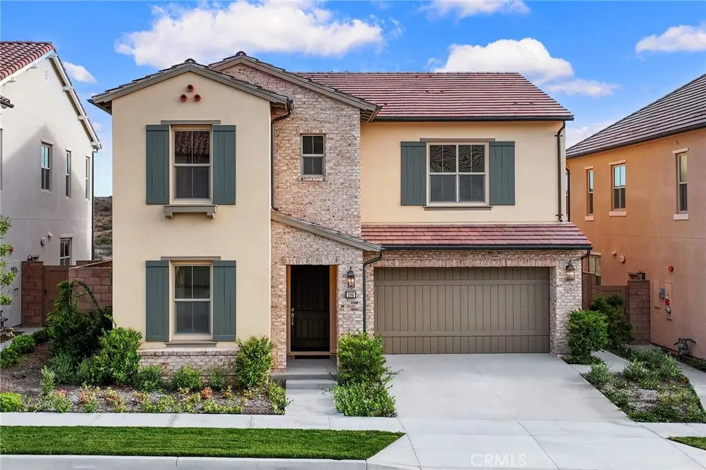 206 Collino, Irvine, CA 92602 - #1