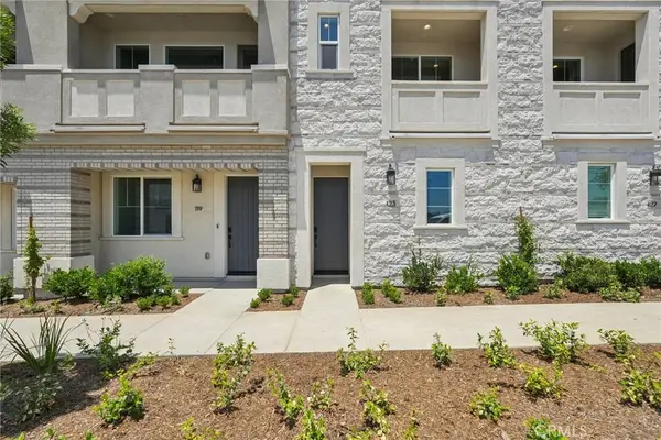 145 N First Avenue, Upland, CA 91786