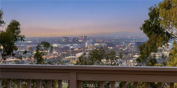 31 Saint Tropez, Newport Beach, CA 92660