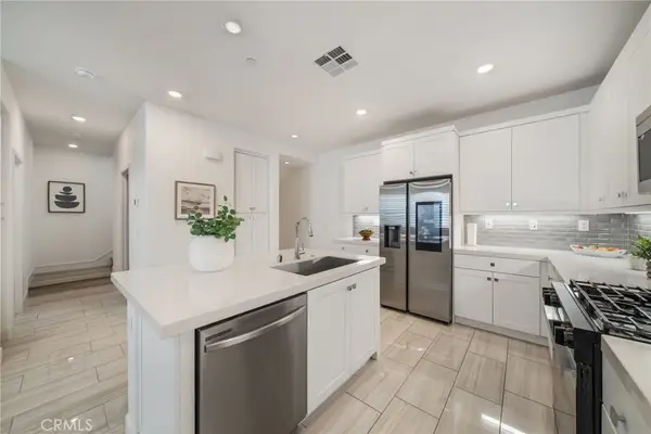 3040 Cove Court, Rancho Mission Viejo, CA 92694