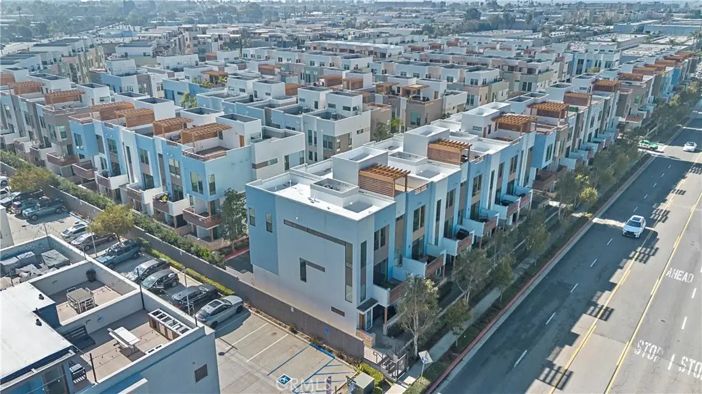 645 W 17th Street, Costa Mesa, CA 92627 - #1