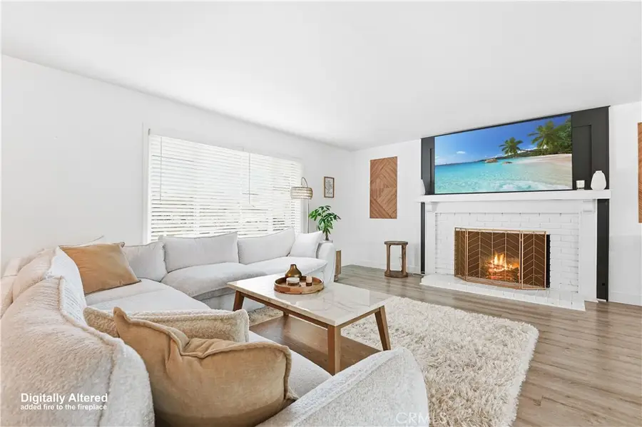 511 Sturgeon Drive, Costa Mesa, CA 92626 - Image #3