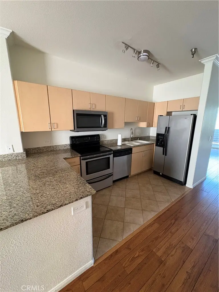 1643 6th Ave #412, San Diego, CA 92101 - Image #1