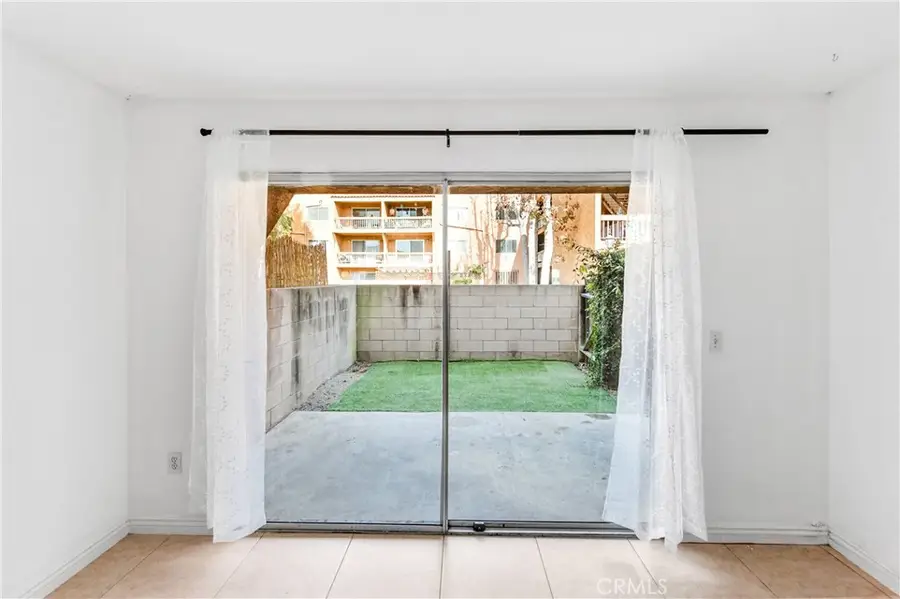6600 Warner #115, Huntington Beach, CA 92647 - #3