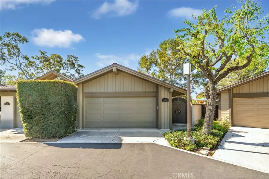 30 Arboles, Irvine, CA 92612 - #3