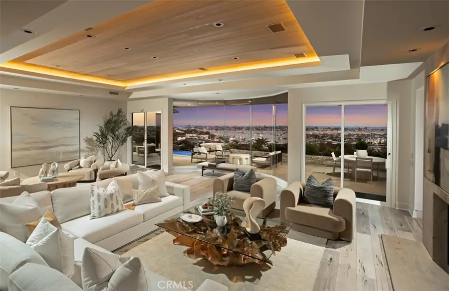 1535 Dolphin Terrace, Corona Del Mar, CA 92625 - #2