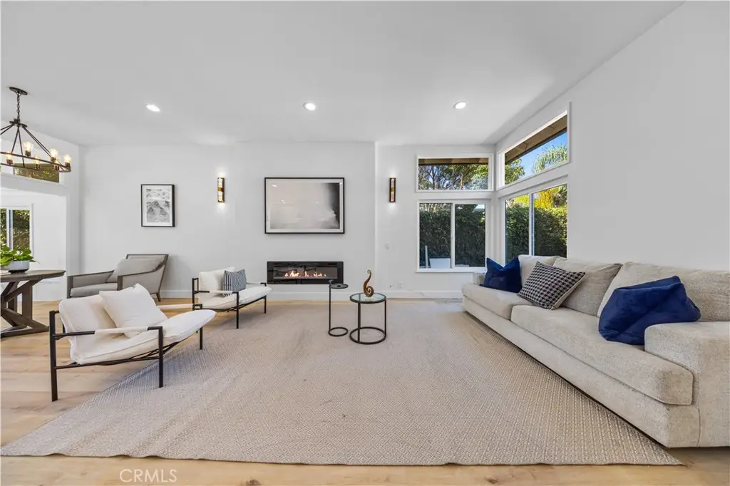 33 Mann Street, Irvine, CA 92612 - #1