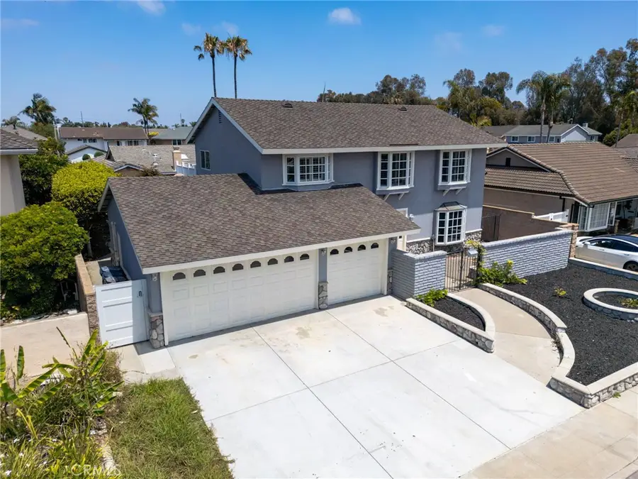 6911 Rio Vista, Huntington Beach, CA 92647 - #3