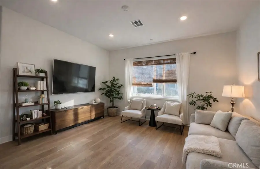 426 Treble, Irvine, CA 92618 - #2