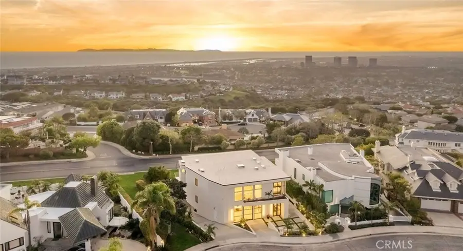 4 Geneve, Newport Beach, CA 92660 - #2