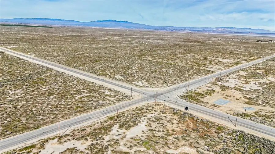 2895 E Avenue G, North Antelope Valley, CA 93535 - #3