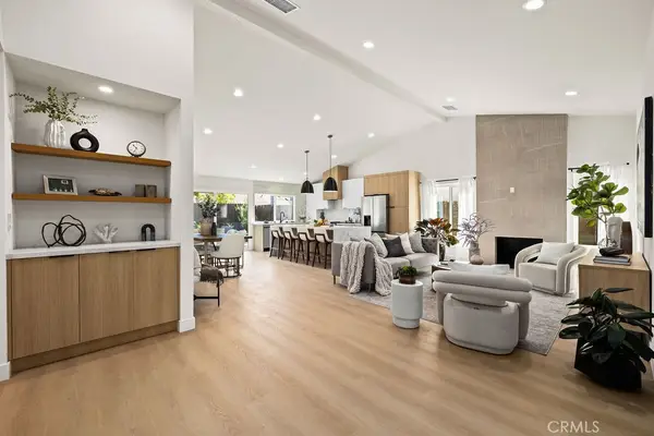 17532 Montbury Circle, Huntington Beach, CA 92649