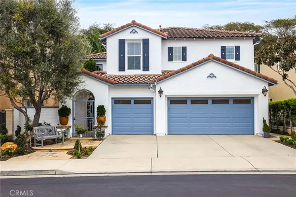 18692 Calera Drive, Huntington Beach, CA 92648