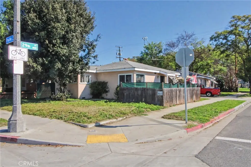 141 W 29th, Long Beach, CA 90806 - #1