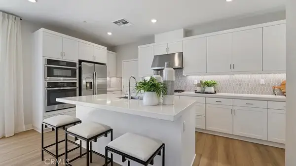 27540 Grand Fir Way, Valencia, CA 91381