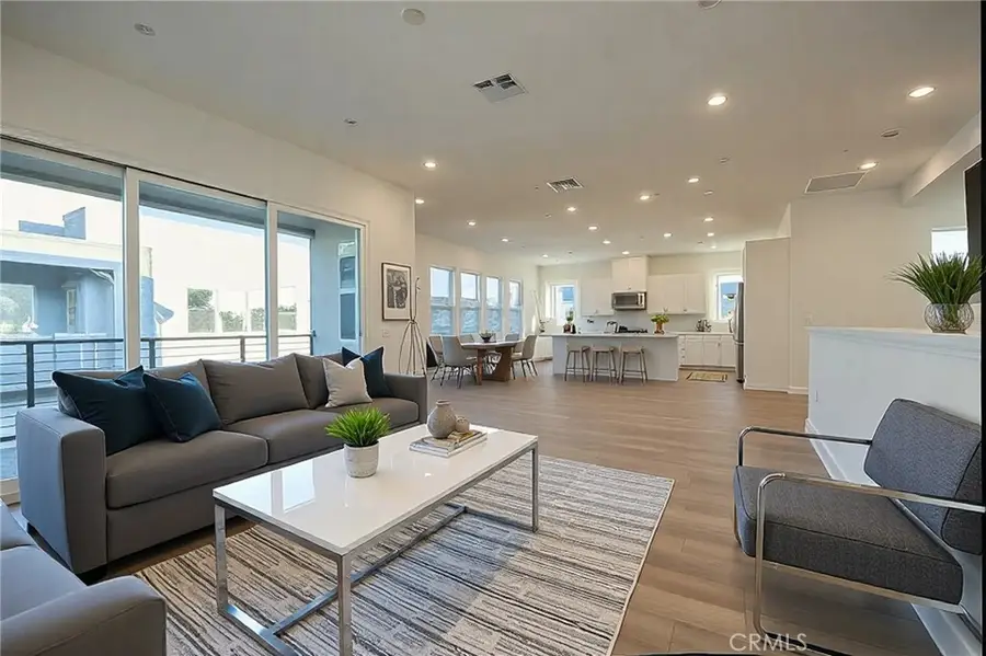 241 Proctor, Irvine, CA 92618 - #2