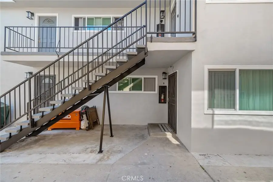 233 W Oliver Street, San Pedro, CA 90731 - #3