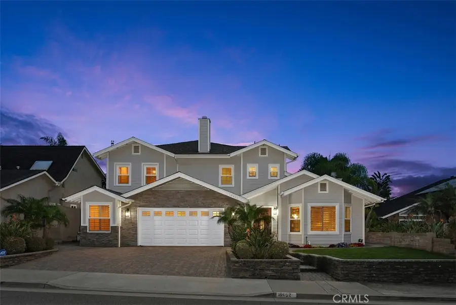 18452 Carnaby, Huntington Beach, CA 92648 - #2