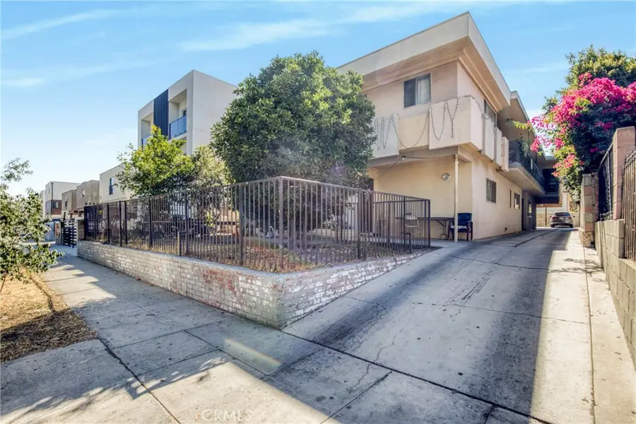 6651 Beck #6, North Hollywood, CA 91606 - #2