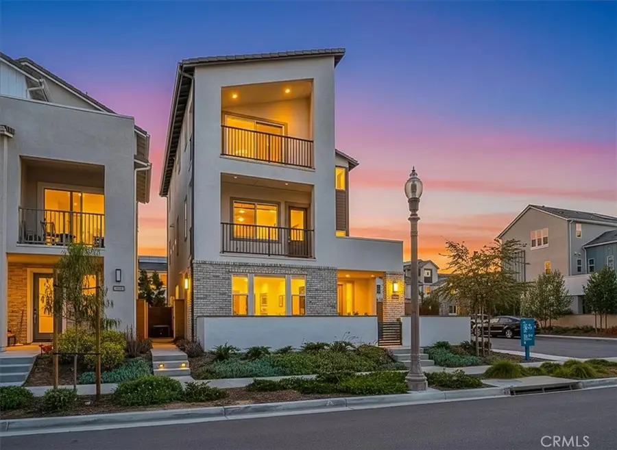 427 Flycatcher, Irvine, CA 92618 - #2