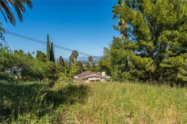 4551 Lindley Avenue, Tarzana, CA 91356