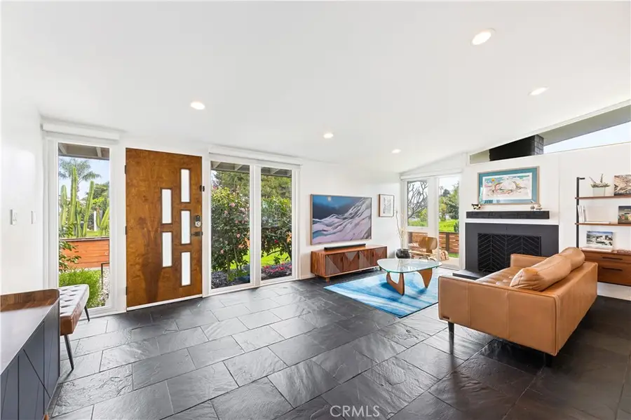 11211 Gardenaire Ln, Garden Grove, CA 92841 - #2