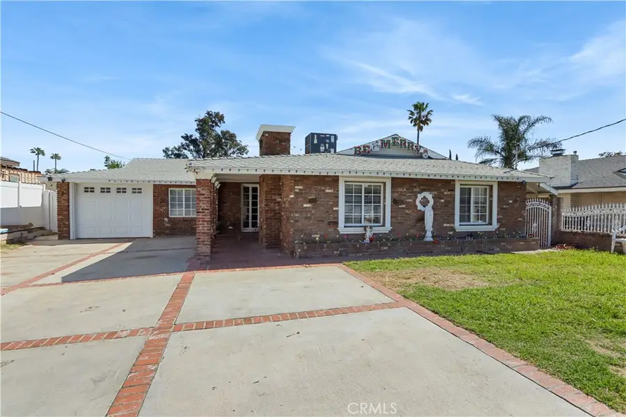 9257 Palmetto, Fontana, CA 92335 - #3