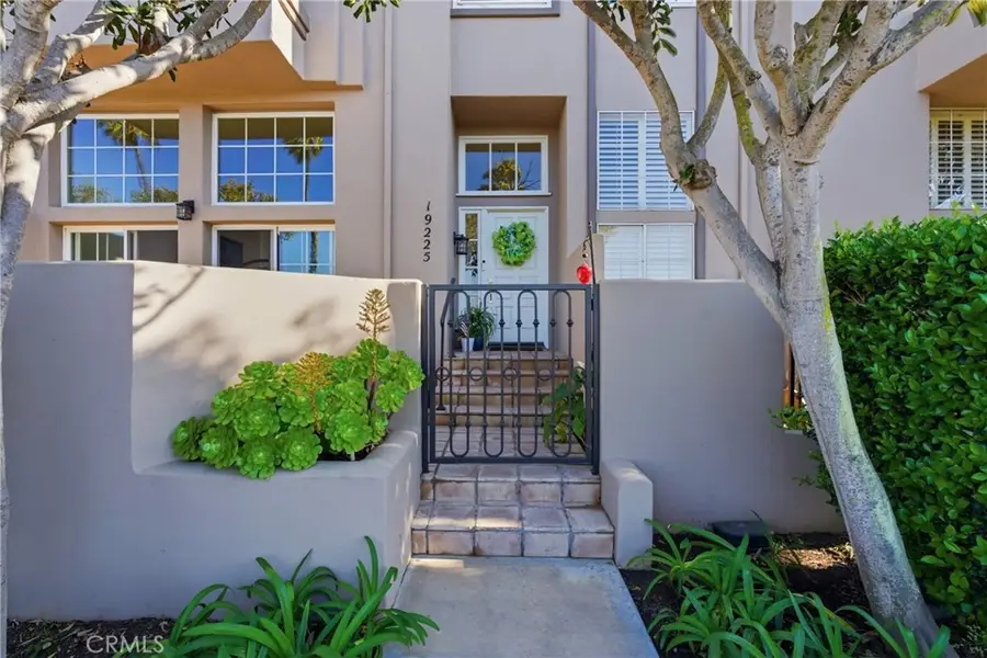 19225 Seabrook, Huntington Beach, CA 92648 - #2