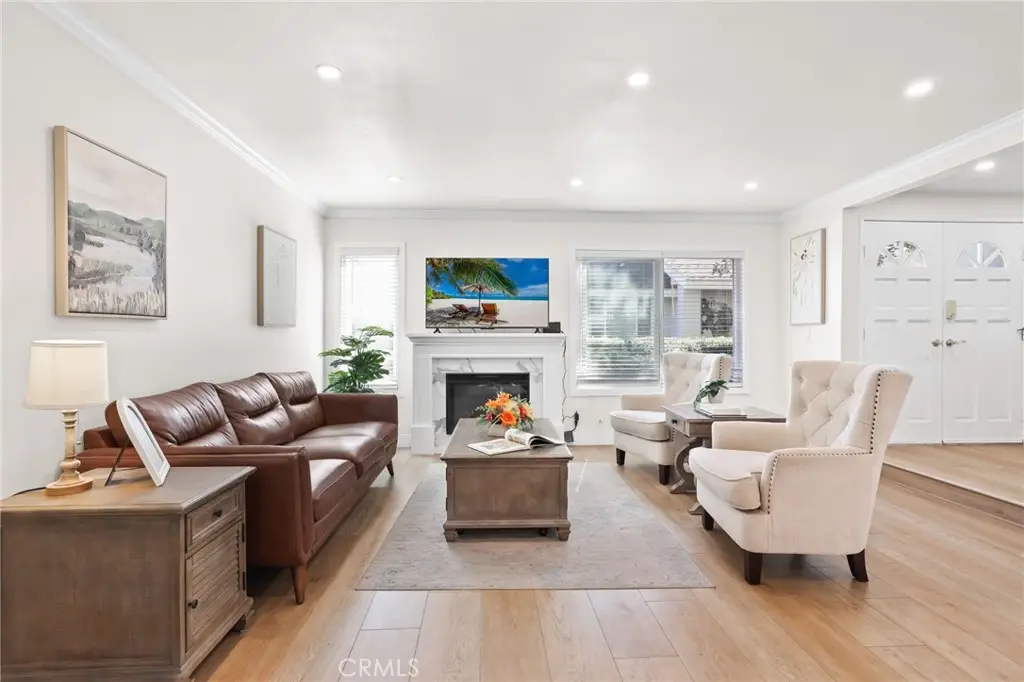 10 Goldenbush, Irvine, CA 92604 - #1