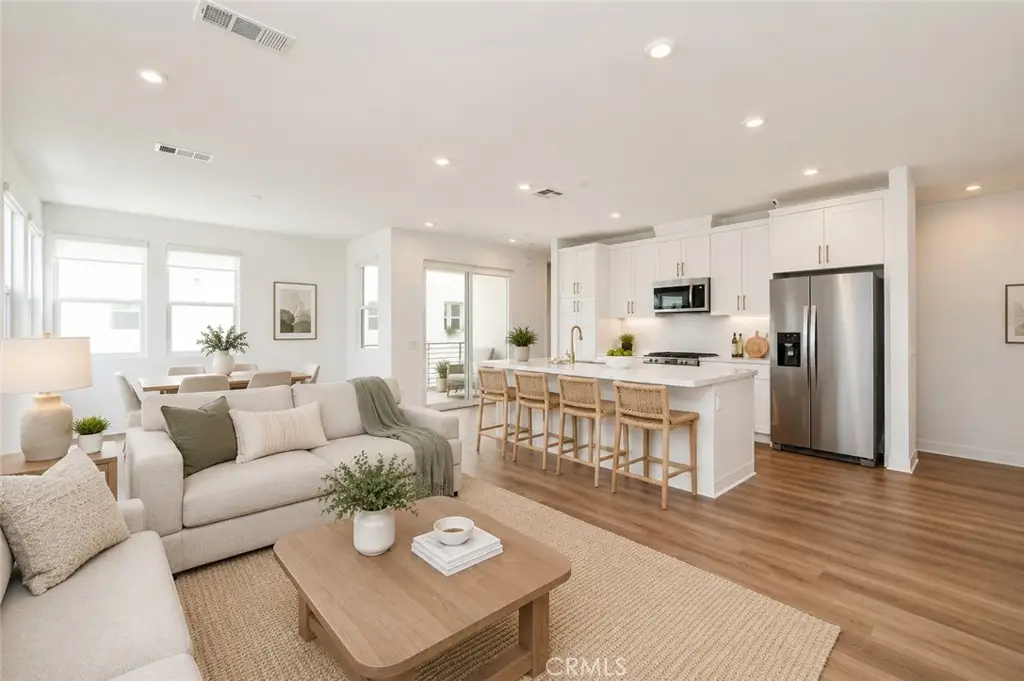 1515 W Bushell St, Anaheim, CA 92805 - #1