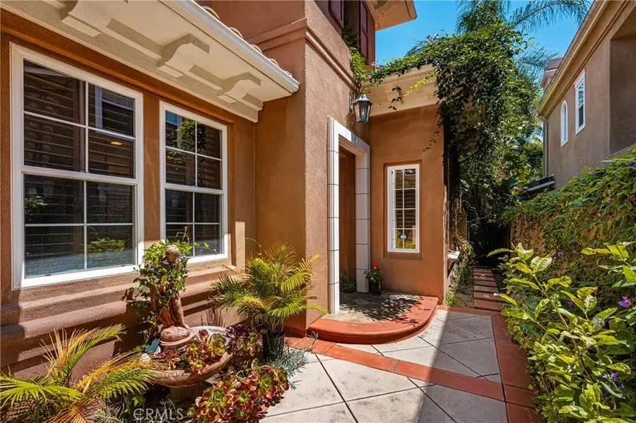 40 Paso Robles, Irvine, CA 92602 - #2