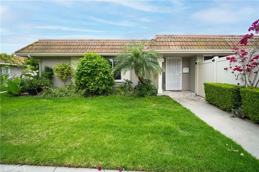 23422 Via San Martine, Aliso Viejo, CA 92656 - #3