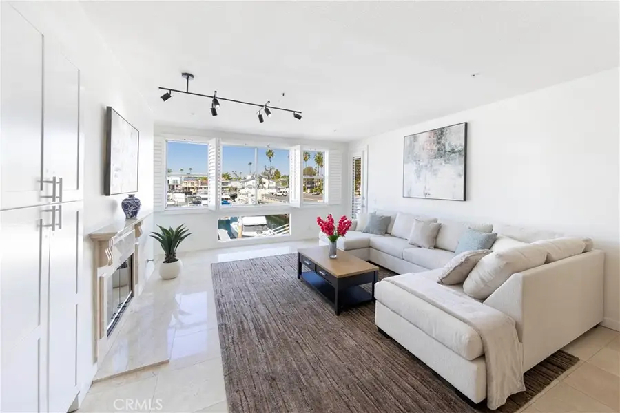 4167 Warner #105, Huntington Beach, CA 92649 - #2