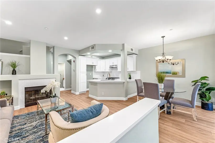 304 Birch Grove, Irvine, CA 92618 - #3