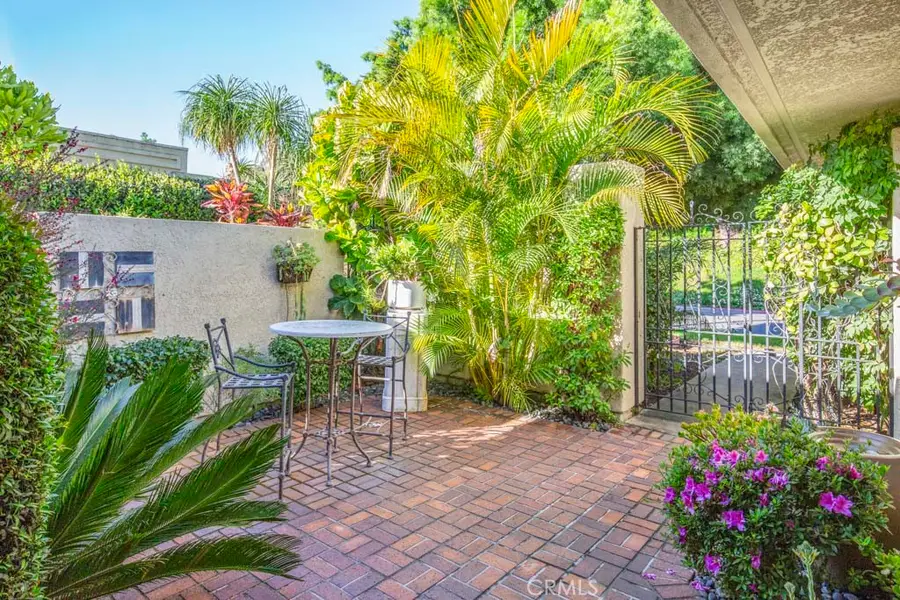 5544 Rayo Del Sol #B, Laguna Woods, CA 92637 - #3